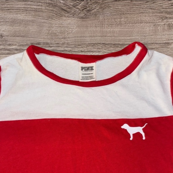 PINK Victoria's Secret XS Red and White Y2K Short Sleeve Logo Crew Neck Tee - Picture 5 of 5